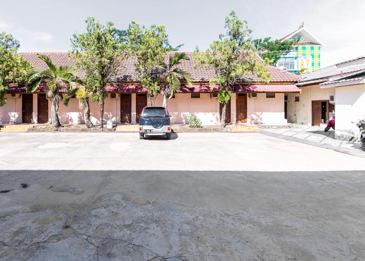 Oyo 3107 Hotel Temindung Samarinda Esterno foto